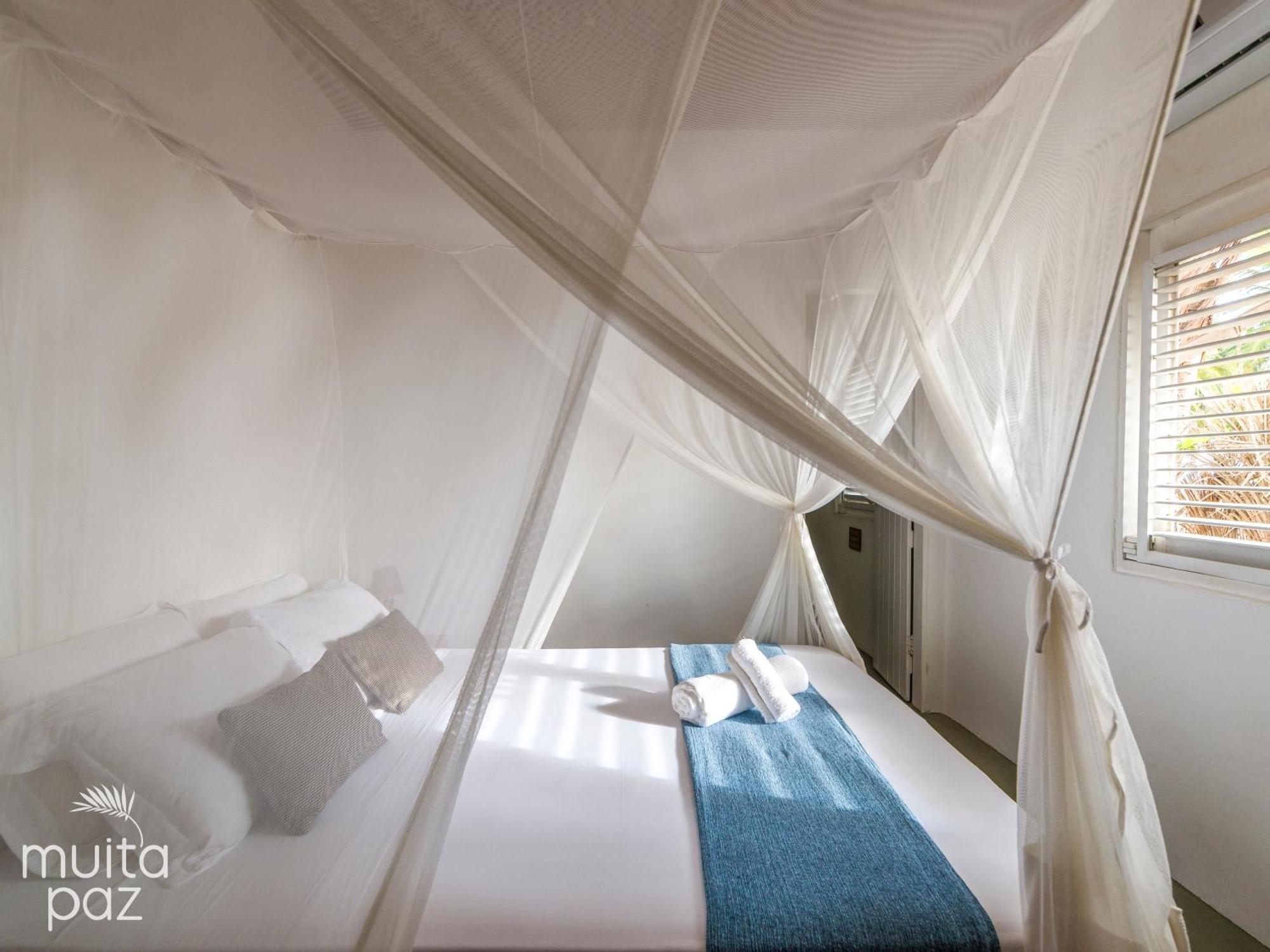 Quarto Duplo Deluxe com Chuveiro